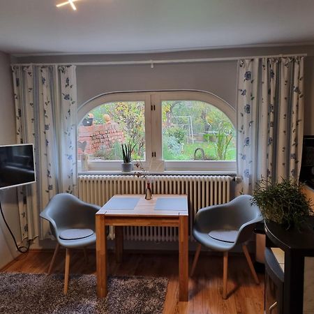Apartments Junger-Moritz Erfurt Pokoj fotografie